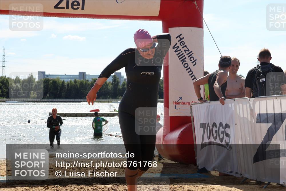 07.09.2025 - 19. Norderstedt Triathlon Luisa Fischer http://msf.ph/oto/8761768 07.09.2025 14:22:04 Schwimmen 407, 884, 1510 meine-sportfotos.de