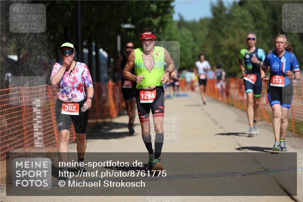 07.09.2025 - 19. Norderstedt Triathlon Michael Strokosch http://msf.ph/oto/8761775 07.09.2025 12:56:05 Laufen 212, 213, 261, 302, 1294 meine-sportfotos.de