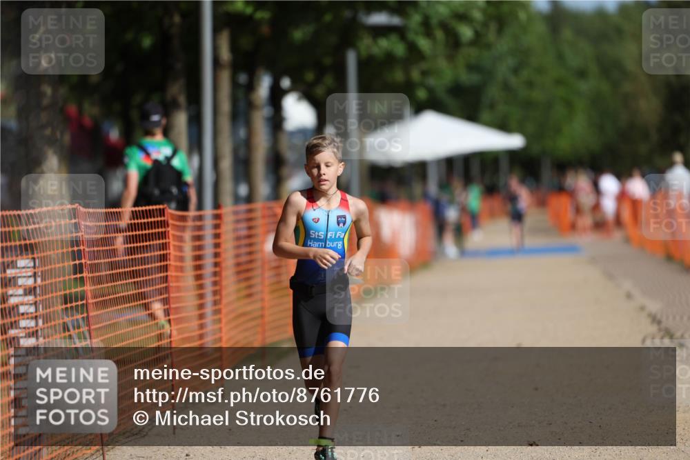 07.09.2025 - 19. Norderstedt Triathlon Michael Strokosch http://msf.ph/oto/8761776 07.09.2025 11:15:06 Laufen 98 meine-sportfotos.de
