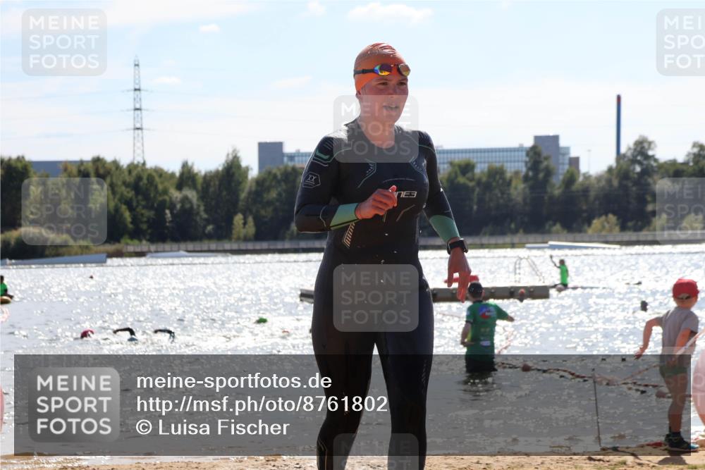 07.09.2025 - 19. Norderstedt Triathlon Luisa Fischer http://msf.ph/oto/8761802 07.09.2025 14:22:10 Schwimmen 407, 884 meine-sportfotos.de