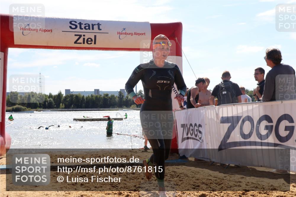 07.09.2025 - 19. Norderstedt Triathlon Luisa Fischer http://msf.ph/oto/8761815 07.09.2025 14:22:11 Schwimmen 407, 884 meine-sportfotos.de
