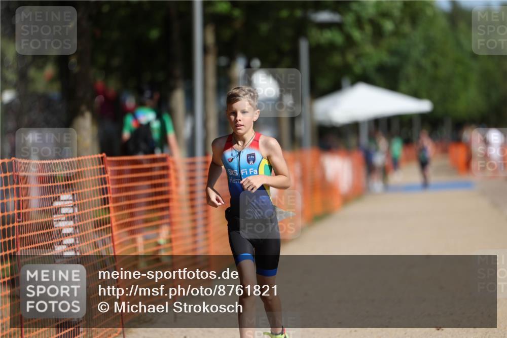 07.09.2025 - 19. Norderstedt Triathlon Michael Strokosch http://msf.ph/oto/8761821 07.09.2025 11:15:06 Laufen 98 meine-sportfotos.de