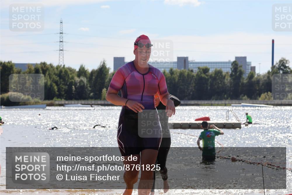 07.09.2025 - 19. Norderstedt Triathlon Luisa Fischer http://msf.ph/oto/8761825 07.09.2025 14:22:38 Schwimmen 408, 443, 454, 457, 459, 1484 meine-sportfotos.de