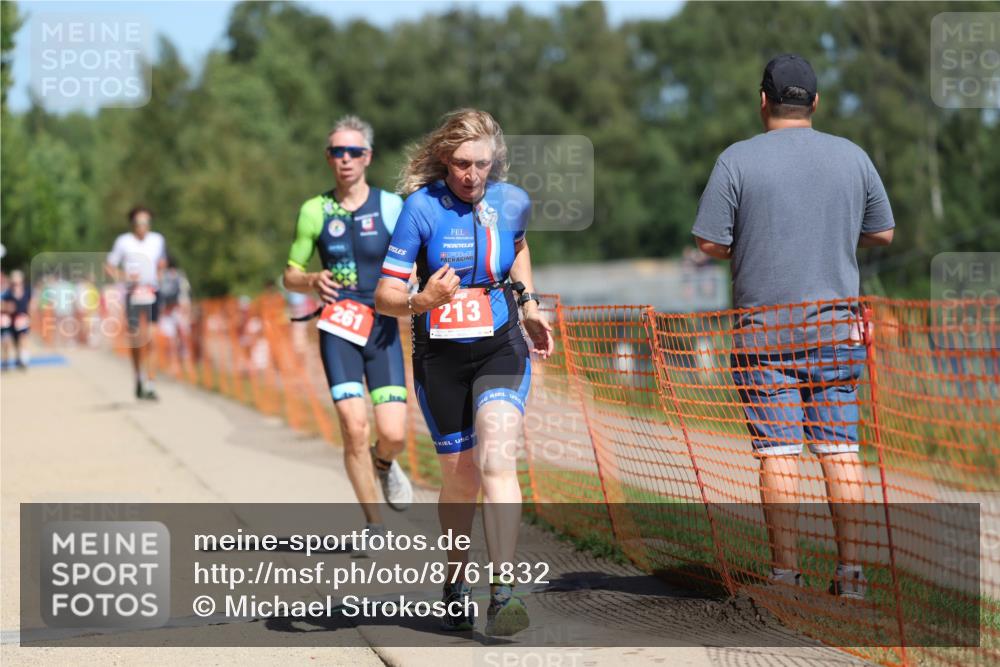 07.09.2025 - 19. Norderstedt Triathlon Michael Strokosch http://msf.ph/oto/8761832 07.09.2025 12:56:07 Laufen 212, 213, 261, 302, 814, 1294 meine-sportfotos.de