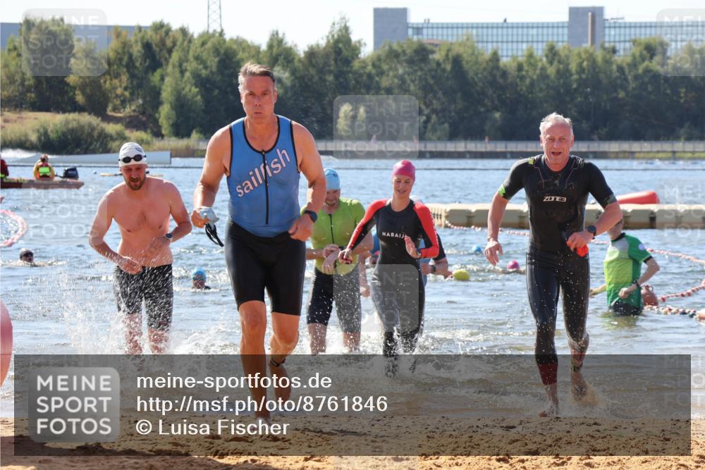 07.09.2025 - 19. Norderstedt Triathlon Luisa Fischer http://msf.ph/oto/8761846 07.09.2025 12:10:18 Schwimmen 161, 247, 1230, 1263, 1384 meine-sportfotos.de