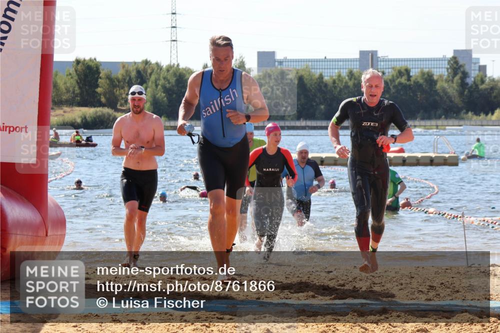 07.09.2025 - 19. Norderstedt Triathlon Luisa Fischer http://msf.ph/oto/8761866 07.09.2025 12:10:19 Schwimmen 161, 247, 1230, 1235, 1263, 1384 meine-sportfotos.de