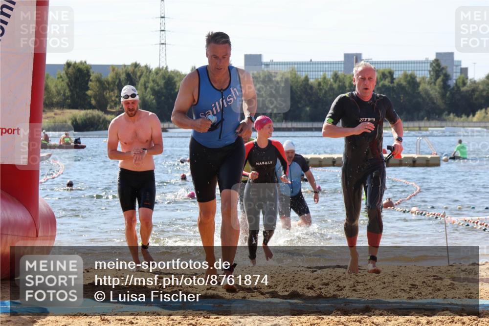 07.09.2025 - 19. Norderstedt Triathlon Luisa Fischer http://msf.ph/oto/8761874 07.09.2025 12:10:19 Schwimmen 161, 247, 1230, 1235, 1263, 1384 meine-sportfotos.de