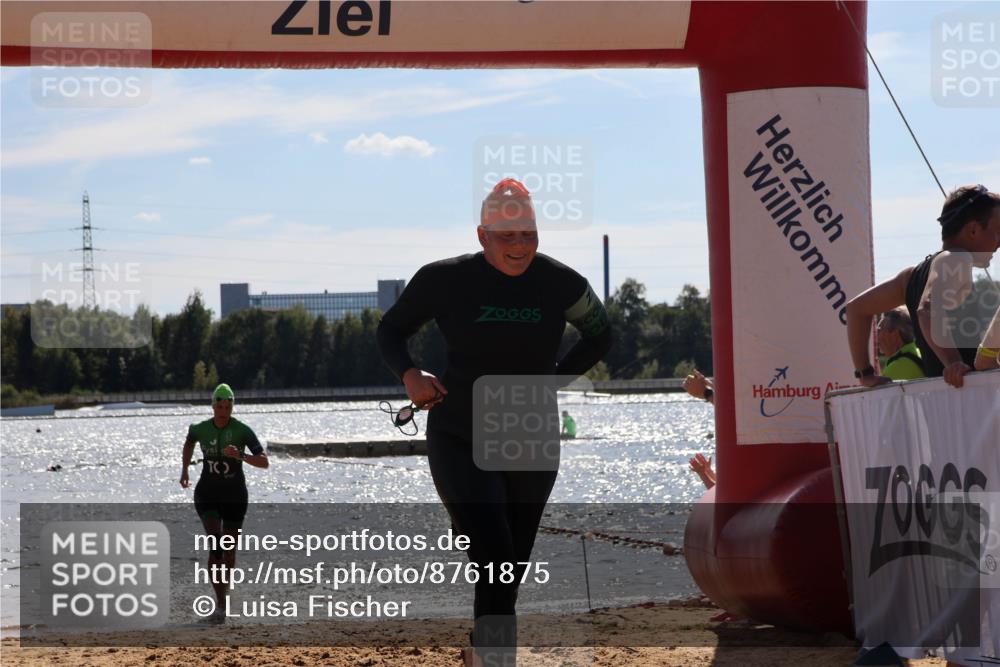 07.09.2025 - 19. Norderstedt Triathlon Luisa Fischer http://msf.ph/oto/8761875 07.09.2025 14:22:42 Schwimmen 408, 443, 454, 457, 459, 1484, 1489 meine-sportfotos.de