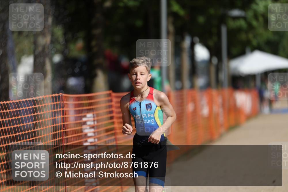 07.09.2025 - 19. Norderstedt Triathlon Michael Strokosch http://msf.ph/oto/8761876 07.09.2025 11:15:07 Laufen 98 meine-sportfotos.de