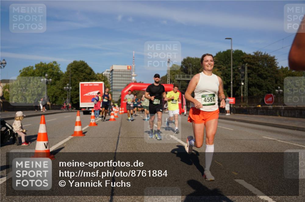07.09.2025 - BARMER Alsterlauf Yannick Fuchs http://msf.ph/oto/8761884 07.09.2025 09:40:52 Laufen 563, 4551 meine-sportfotos.de