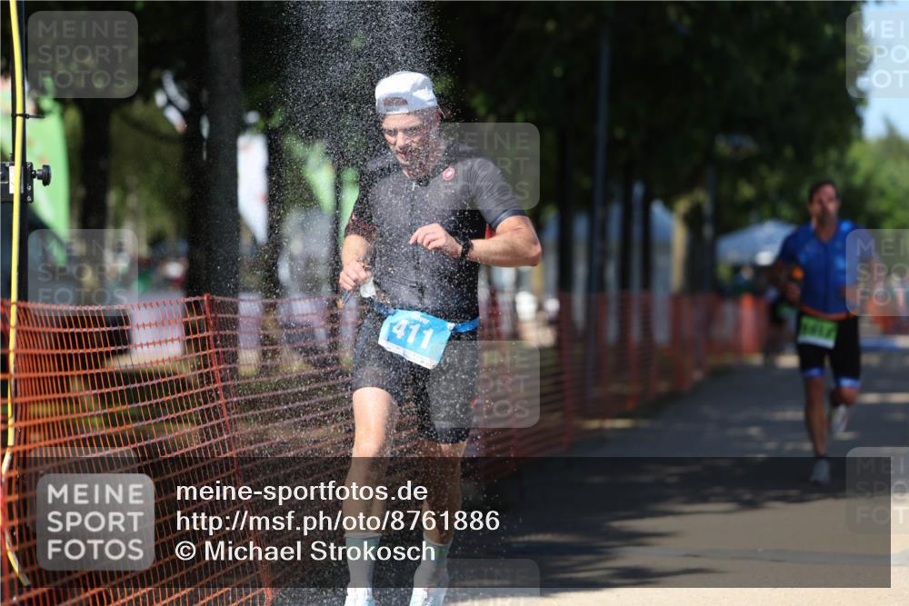 07.09.2025 - 19. Norderstedt Triathlon Michael Strokosch http://msf.ph/oto/8761886 07.09.2025 15:00:06 Laufen 411, 1012 meine-sportfotos.de