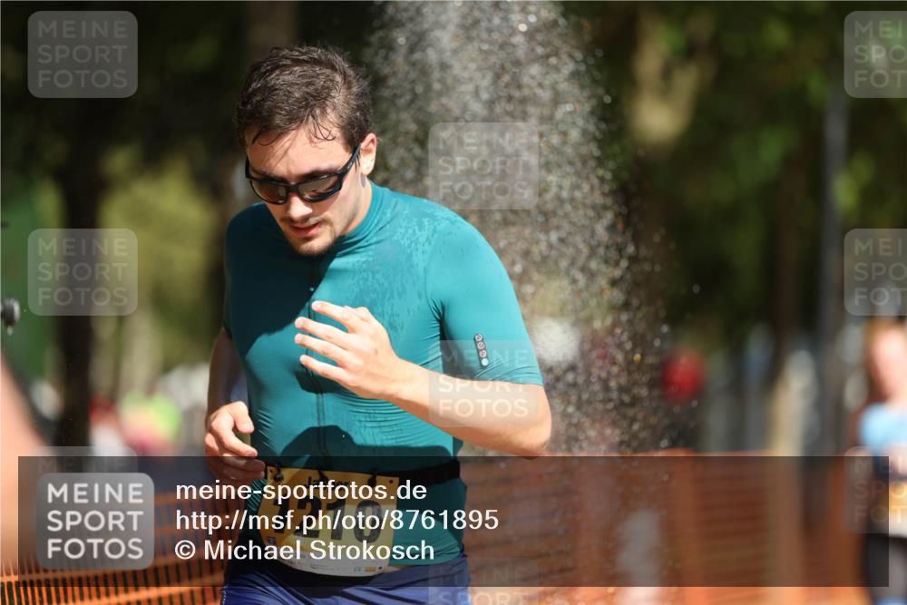 07.09.2025 - 19. Norderstedt Triathlon Michael Strokosch http://msf.ph/oto/8761895 07.09.2025 12:08:22 Laufen 149, 1167, 1210, 1236 meine-sportfotos.de