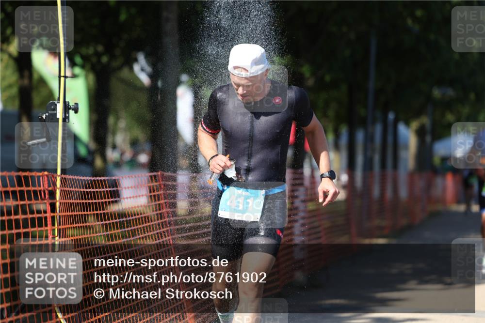 07.09.2025 - 19. Norderstedt Triathlon Michael Strokosch http://msf.ph/oto/8761902 07.09.2025 15:00:06 Laufen 411, 1012 meine-sportfotos.de