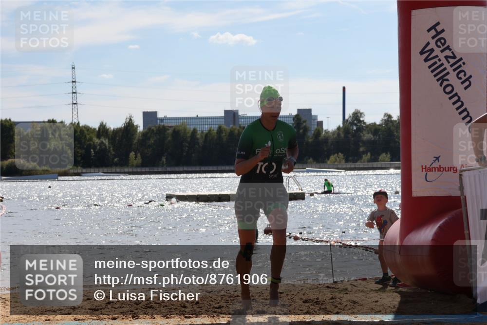 07.09.2025 - 19. Norderstedt Triathlon Luisa Fischer http://msf.ph/oto/8761906 07.09.2025 14:22:45 Schwimmen 408, 443, 454, 457, 459, 1484, 1489 meine-sportfotos.de
