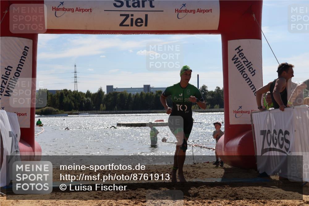 07.09.2025 - 19. Norderstedt Triathlon Luisa Fischer http://msf.ph/oto/8761913 07.09.2025 14:22:45 Schwimmen 408, 443, 454, 457, 459, 1484, 1489 meine-sportfotos.de