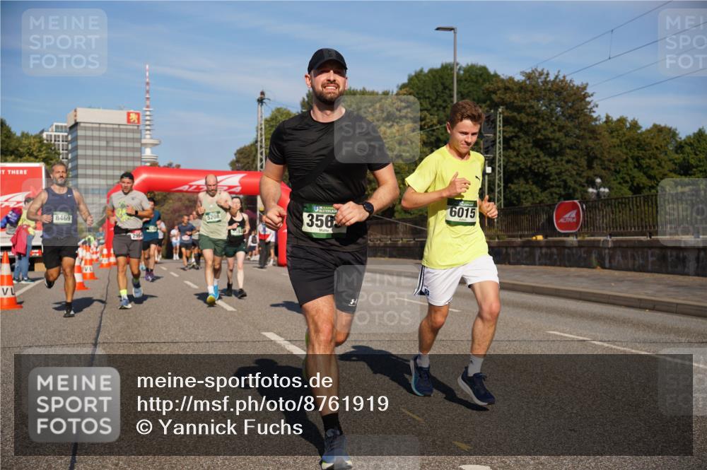07.09.2025 - BARMER Alsterlauf Yannick Fuchs http://msf.ph/oto/8761919 07.09.2025 09:40:53 Laufen 8469, 2954, 5208, 356, 6015 meine-sportfotos.de