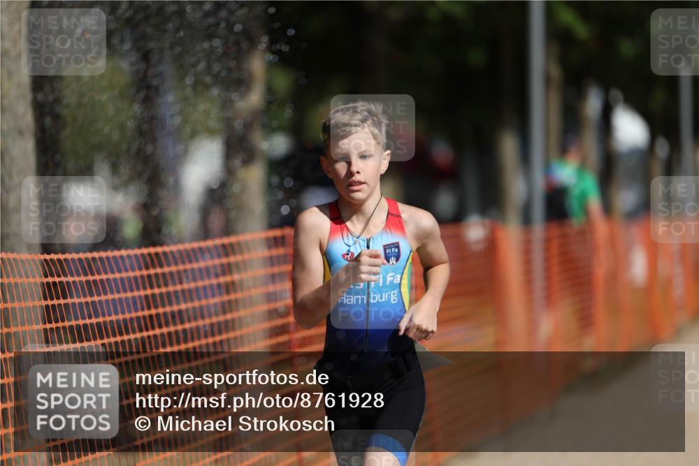 07.09.2025 - 19. Norderstedt Triathlon Michael Strokosch http://msf.ph/oto/8761928 07.09.2025 11:15:08 Laufen 98 meine-sportfotos.de