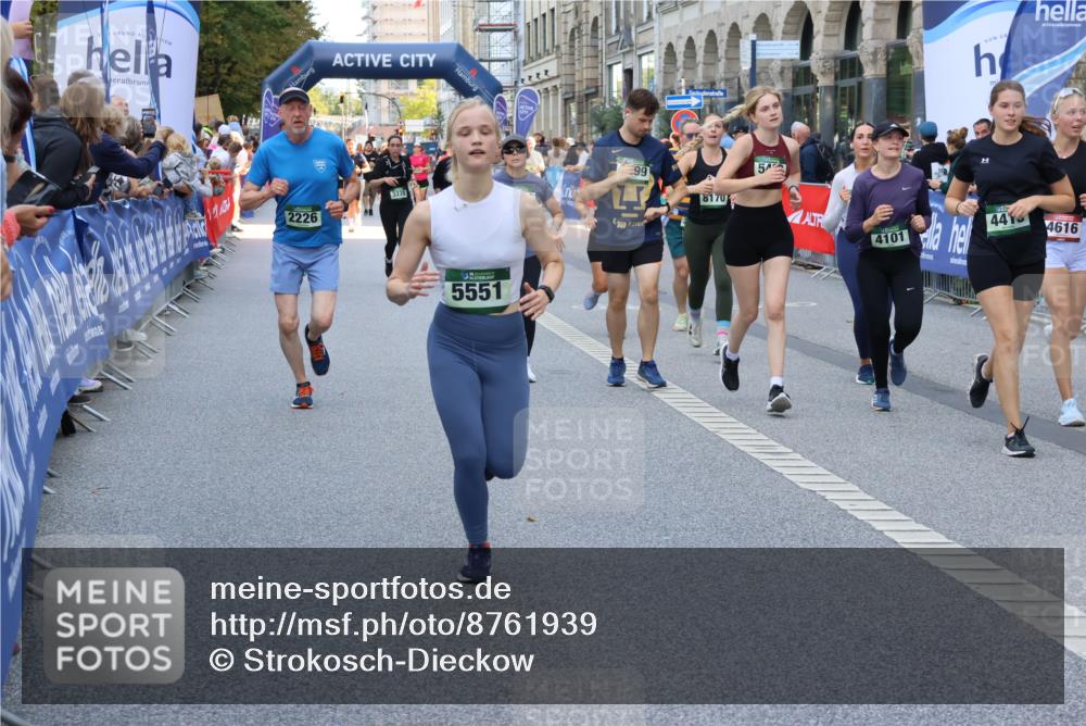 07.09.2025 - BARMER Alsterlauf Strokosch-Dieckow http://msf.ph/oto/8761939 07.09.2025 10:12:38 Ziel 2007, 2049, 2077, 2560, 2649, 2707, 3012, 3013, 3125, 3182, 3353, 3580, 3640, 4397, 4462, 4571, 4572, 4577, 4686, 4789, 4950, 5919, 5974, 5975, 6050, 8046, 8058, 8060 meine-sportfotos.de