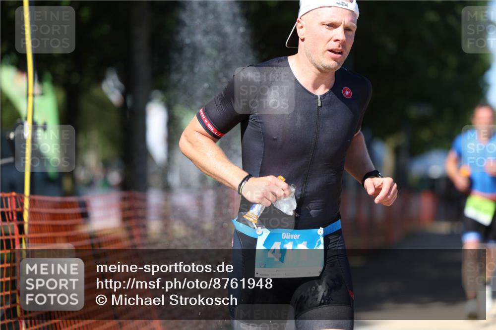 07.09.2025 - 19. Norderstedt Triathlon Michael Strokosch http://msf.ph/oto/8761948 07.09.2025 15:00:07 Laufen 411, 1012 meine-sportfotos.de