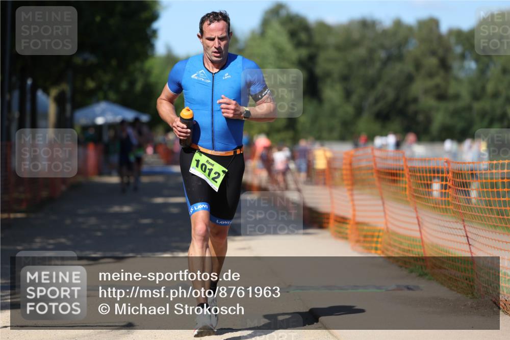 07.09.2025 - 19. Norderstedt Triathlon Michael Strokosch http://msf.ph/oto/8761963 07.09.2025 15:00:08 Laufen 411, 1012 meine-sportfotos.de