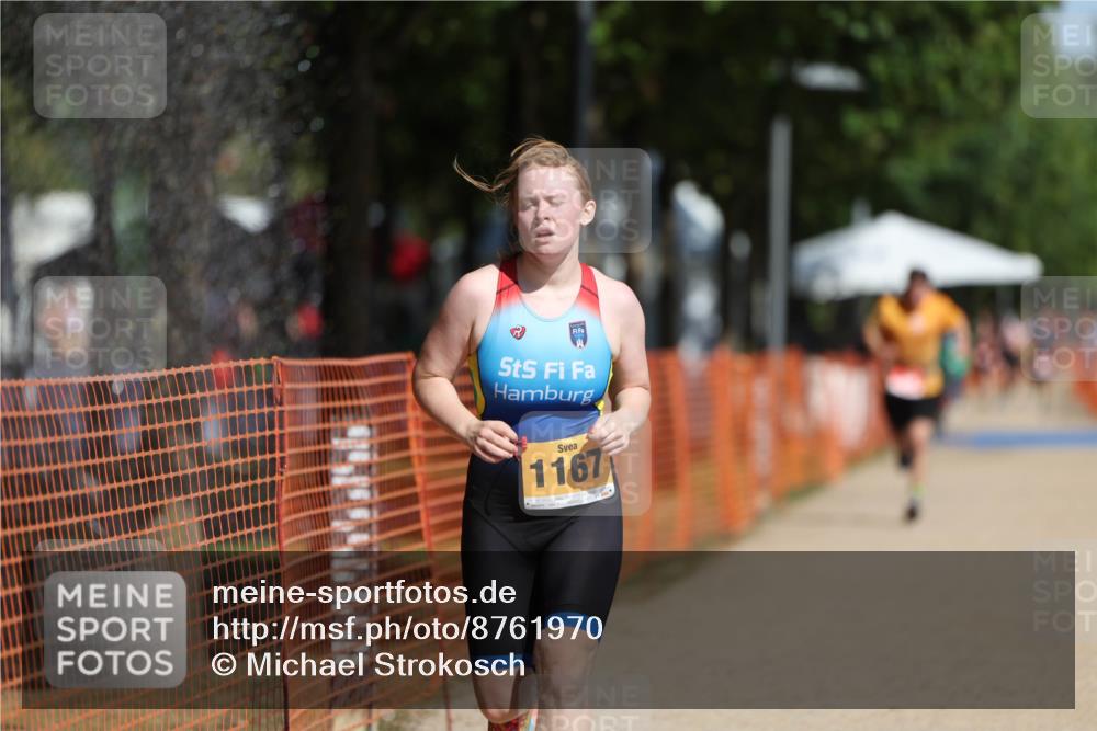 07.09.2025 - 19. Norderstedt Triathlon Michael Strokosch http://msf.ph/oto/8761970 07.09.2025 12:08:24 Laufen 149, 1167, 1210 meine-sportfotos.de