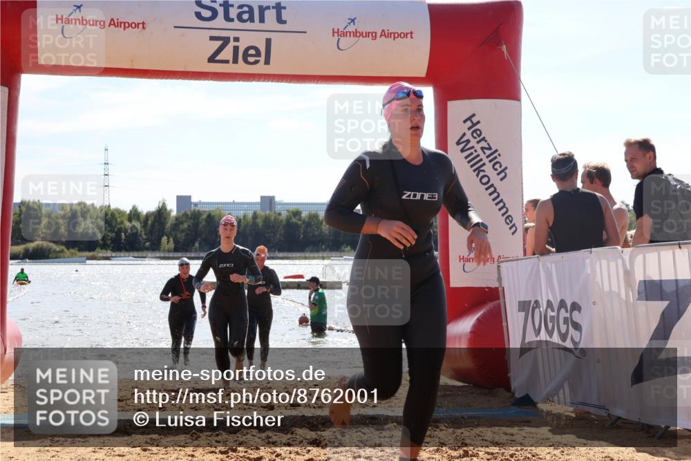 07.09.2025 - 19. Norderstedt Triathlon Luisa Fischer http://msf.ph/oto/8762001 07.09.2025 14:23:32 Schwimmen 437, 453, 1424, 1486, 1490 meine-sportfotos.de