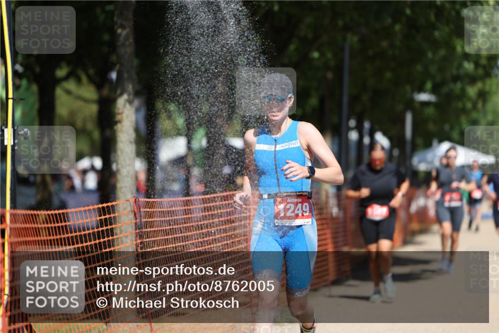 07.09.2025 - 19. Norderstedt Triathlon Michael Strokosch http://msf.ph/oto/8762005 07.09.2025 12:56:16 Laufen 814, 1234, 1241, 1249, 1351, 1387 meine-sportfotos.de