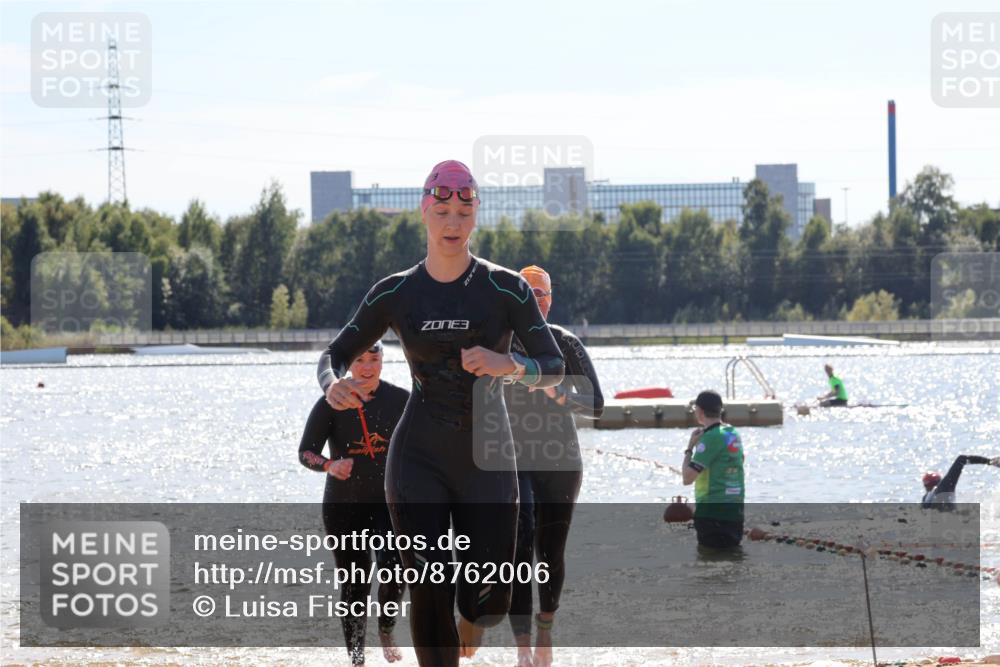 07.09.2025 - 19. Norderstedt Triathlon Luisa Fischer http://msf.ph/oto/8762006 07.09.2025 14:23:32 Schwimmen 437, 453, 1424, 1486, 1490 meine-sportfotos.de