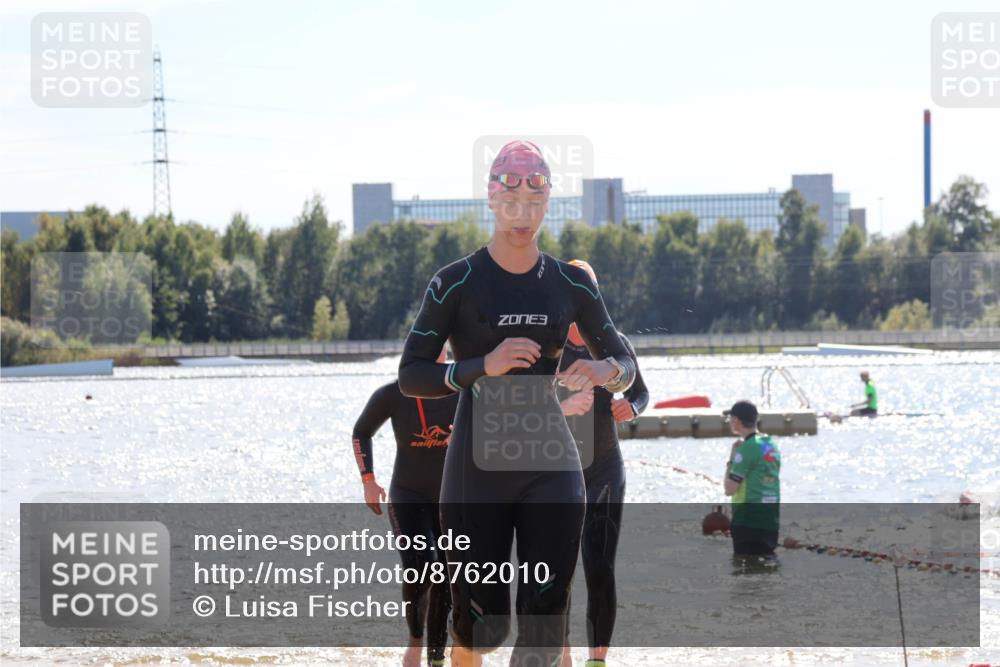 07.09.2025 - 19. Norderstedt Triathlon Luisa Fischer http://msf.ph/oto/8762010 07.09.2025 14:23:33 Schwimmen 437, 453, 1424, 1486, 1490 meine-sportfotos.de