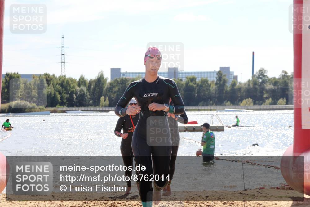 07.09.2025 - 19. Norderstedt Triathlon Luisa Fischer http://msf.ph/oto/8762014 07.09.2025 14:23:33 Schwimmen 437, 453, 1424, 1486, 1490 meine-sportfotos.de
