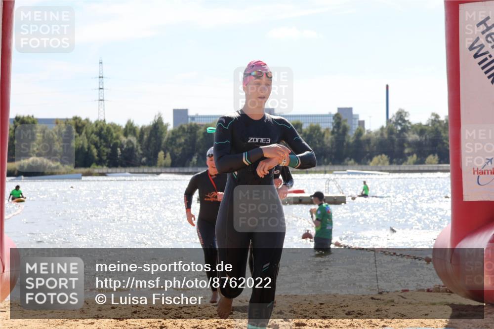 07.09.2025 - 19. Norderstedt Triathlon Luisa Fischer http://msf.ph/oto/8762022 07.09.2025 14:23:33 Schwimmen 437, 453, 1424, 1486, 1490 meine-sportfotos.de