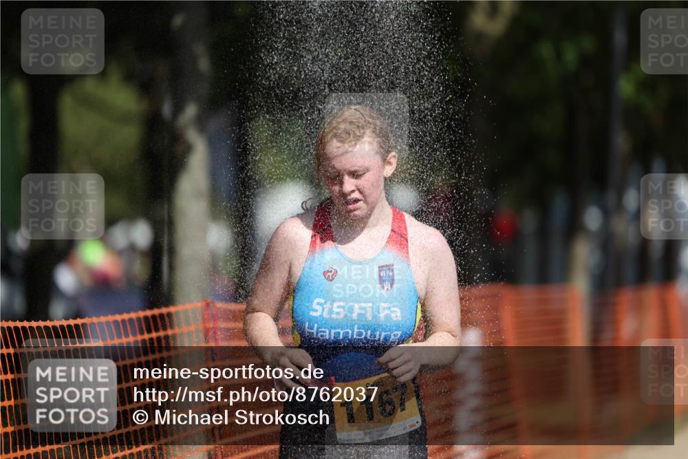 07.09.2025 - 19. Norderstedt Triathlon Michael Strokosch http://msf.ph/oto/8762037 07.09.2025 12:08:25 Laufen 149, 1167, 1210 meine-sportfotos.de