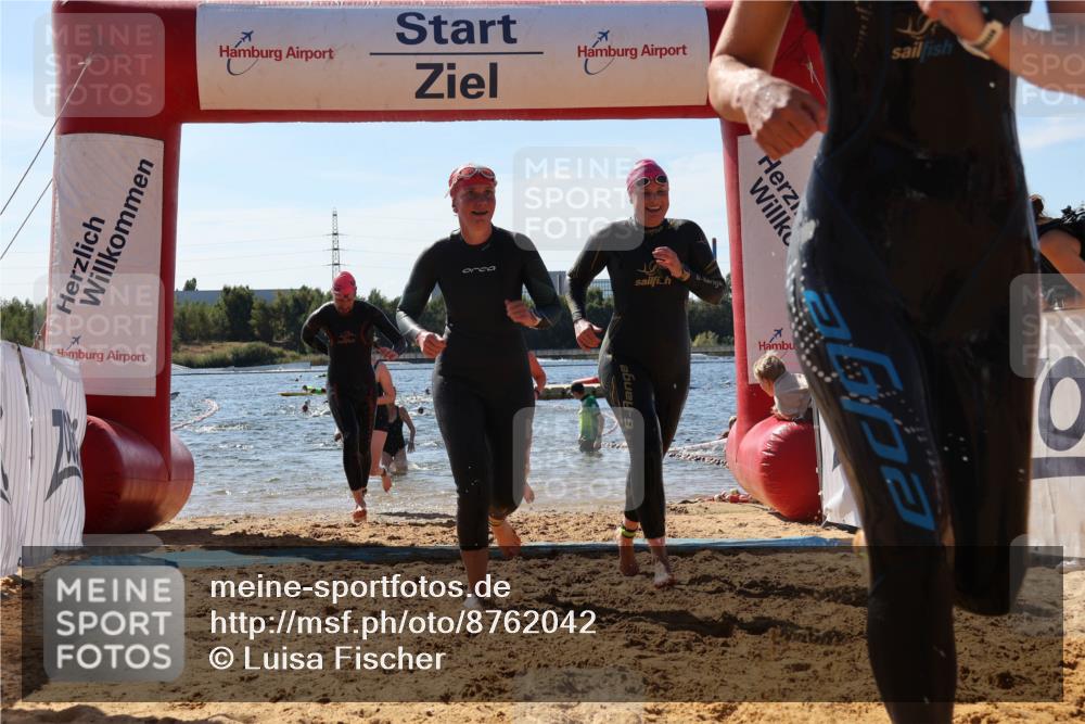 07.09.2025 - 19. Norderstedt Triathlon Luisa Fischer http://msf.ph/oto/8762042 07.09.2025 12:10:42 Schwimmen 262, 266, 759, 1214, 1262, 1269, 1477 meine-sportfotos.de