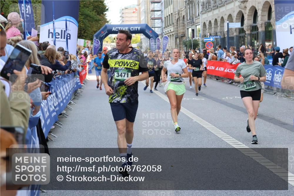 07.09.2025 - BARMER Alsterlauf Strokosch-Dieckow http://msf.ph/oto/8762058 07.09.2025 10:12:32 Ziel 2007, 2041, 2049, 2432, 2462, 2560, 2649, 2707, 3182, 3353, 3580, 3640, 4100, 4397, 4462, 4571, 4572, 4577, 4789, 5919, 8046, 8058, 8060, 8125 meine-sportfotos.de