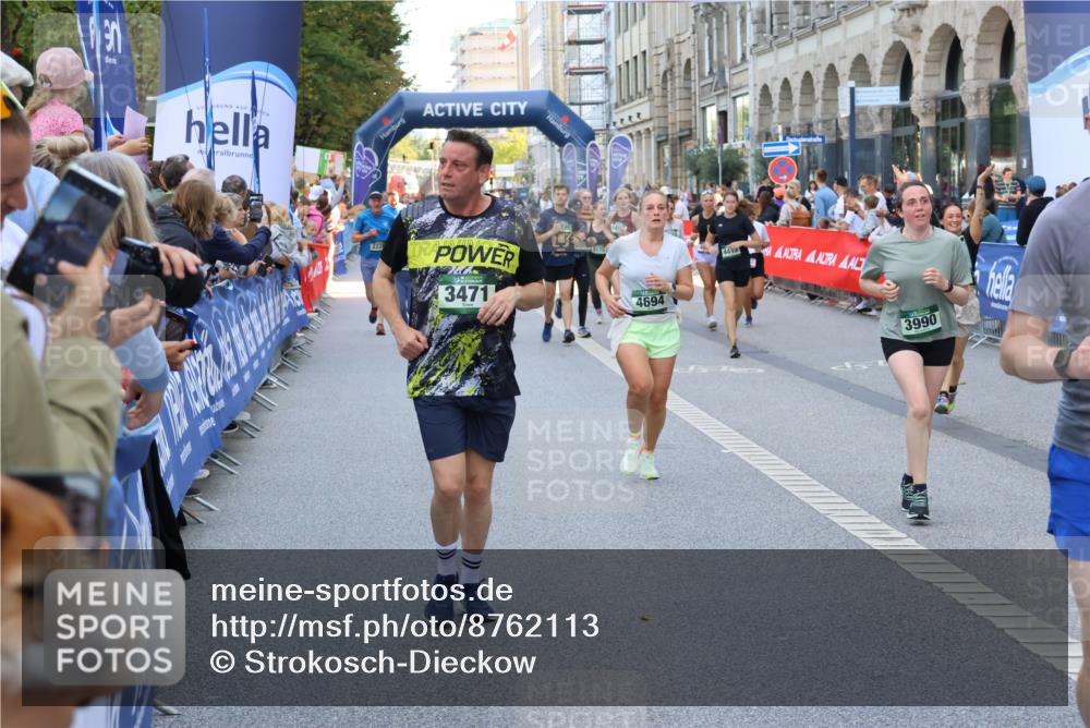 07.09.2025 - BARMER Alsterlauf Strokosch-Dieckow http://msf.ph/oto/8762113 07.09.2025 10:12:32 Ziel 2007, 2041, 2049, 2432, 2462, 2560, 2649, 2707, 3182, 3353, 3580, 3640, 4100, 4397, 4462, 4571, 4572, 4577, 4789, 5919, 8046, 8058, 8060, 8125 meine-sportfotos.de