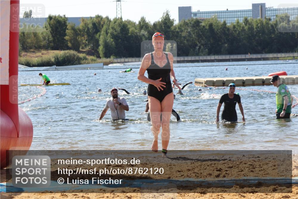 07.09.2025 - 19. Norderstedt Triathlon Luisa Fischer http://msf.ph/oto/8762120 07.09.2025 12:10:47 Schwimmen 262, 266, 759, 1214, 1262, 1269, 1362, 1477 meine-sportfotos.de