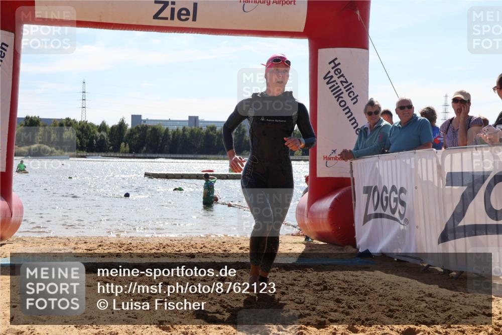 07.09.2025 - 19. Norderstedt Triathlon Luisa Fischer http://msf.ph/oto/8762123 07.09.2025 14:25:40 Schwimmen 464 meine-sportfotos.de