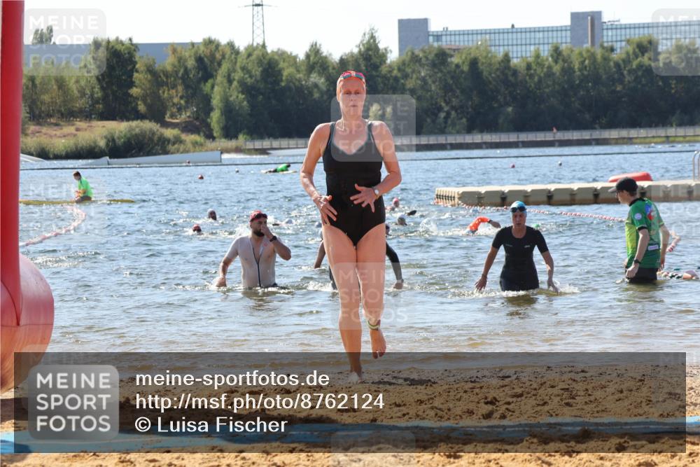 07.09.2025 - 19. Norderstedt Triathlon Luisa Fischer http://msf.ph/oto/8762124 07.09.2025 12:10:48 Schwimmen 262, 266, 759, 1214, 1262, 1269, 1362, 1477 meine-sportfotos.de