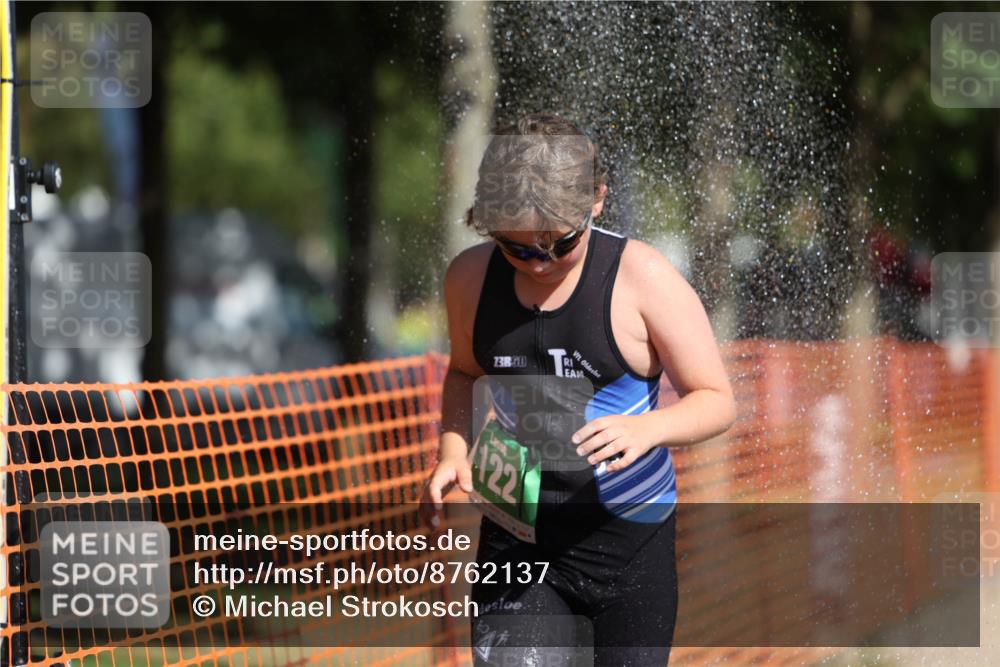 07.09.2025 - 19. Norderstedt Triathlon Michael Strokosch http://msf.ph/oto/8762137 07.09.2025 11:15:35 Laufen 122 meine-sportfotos.de