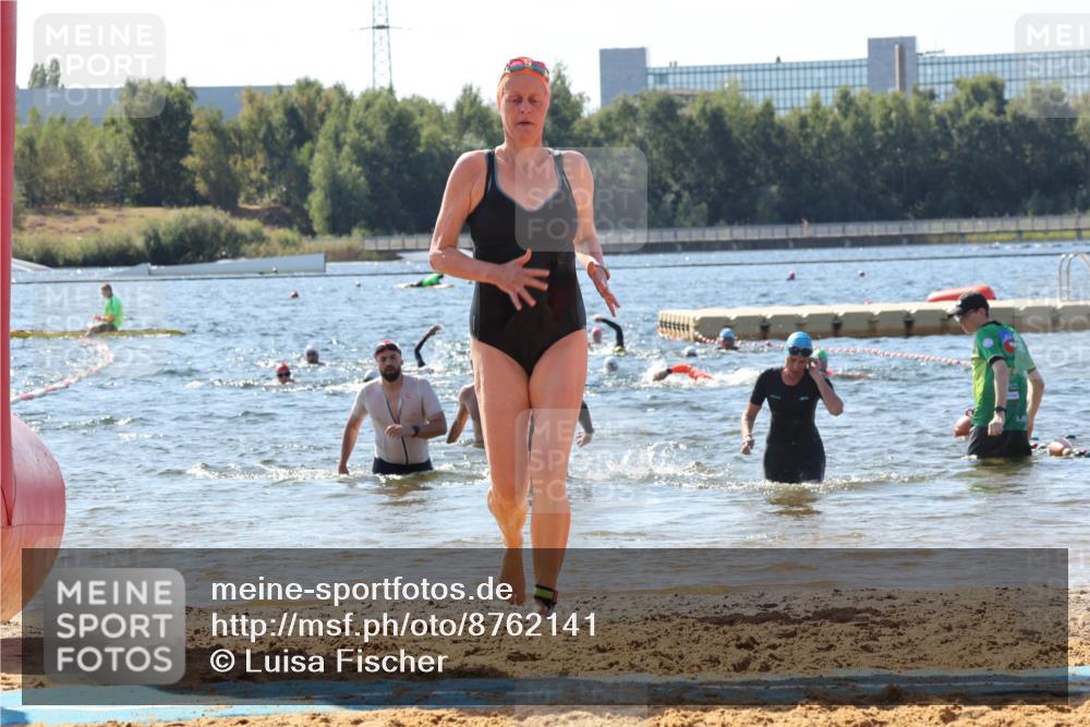 07.09.2025 - 19. Norderstedt Triathlon Luisa Fischer http://msf.ph/oto/8762141 07.09.2025 12:10:49 Schwimmen 262, 266, 759, 1214, 1262, 1269, 1362, 1477 meine-sportfotos.de
