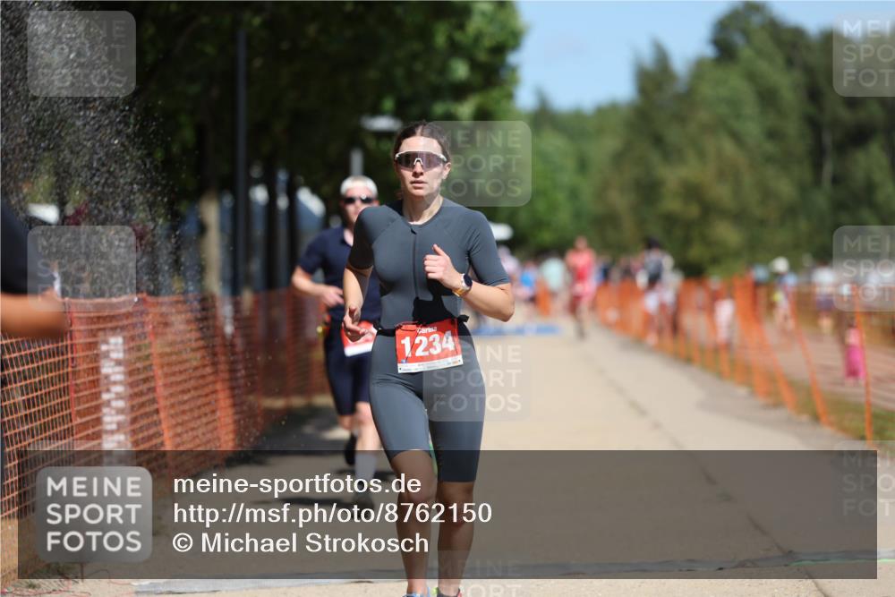 07.09.2025 - 19. Norderstedt Triathlon Michael Strokosch http://msf.ph/oto/8762150 07.09.2025 12:56:20 Laufen 1234, 1241, 1249, 1351, 1387 meine-sportfotos.de