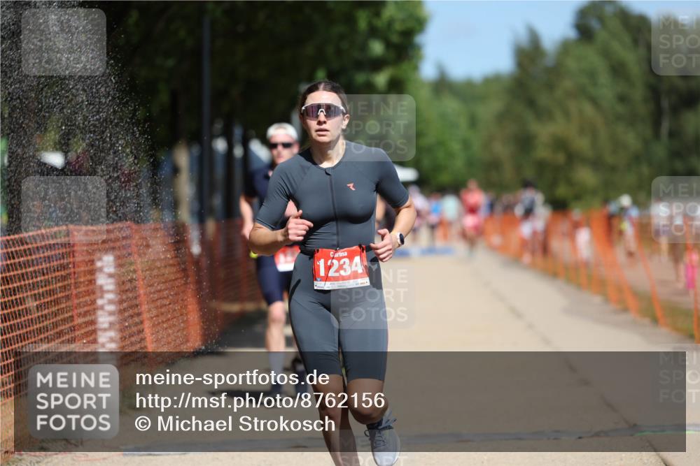 07.09.2025 - 19. Norderstedt Triathlon Michael Strokosch http://msf.ph/oto/8762156 07.09.2025 12:56:20 Laufen 1234, 1241, 1249, 1351, 1387 meine-sportfotos.de