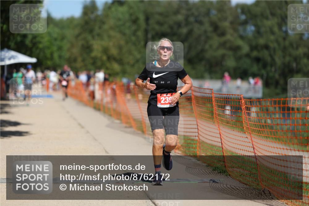 07.09.2025 - 19. Norderstedt Triathlon Michael Strokosch http://msf.ph/oto/8762172 07.09.2025 13:17:58 Laufen 239, 1216 meine-sportfotos.de