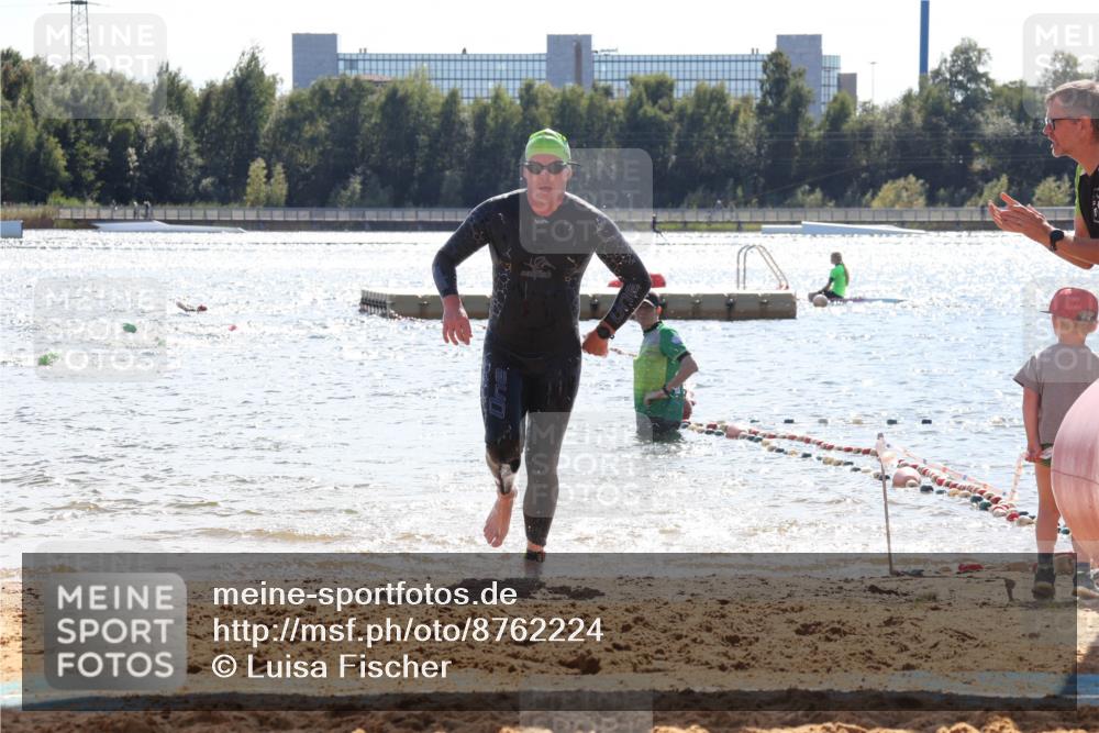 07.09.2025 - 19. Norderstedt Triathlon Luisa Fischer http://msf.ph/oto/8762224 07.09.2025 14:26:04 Schwimmen 1492, 1509 meine-sportfotos.de