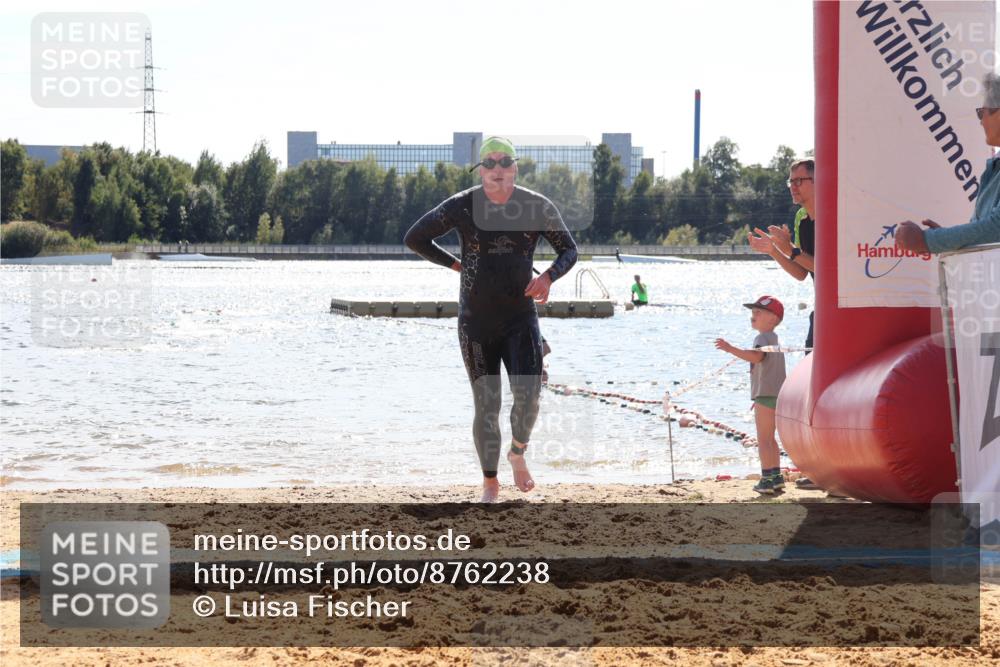07.09.2025 - 19. Norderstedt Triathlon Luisa Fischer http://msf.ph/oto/8762238 07.09.2025 14:26:05 Schwimmen 1492, 1509 meine-sportfotos.de