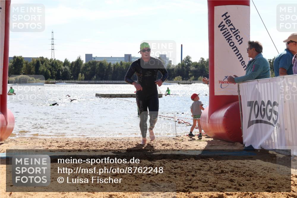 07.09.2025 - 19. Norderstedt Triathlon Luisa Fischer http://msf.ph/oto/8762248 07.09.2025 14:26:06 Schwimmen 1492, 1509 meine-sportfotos.de