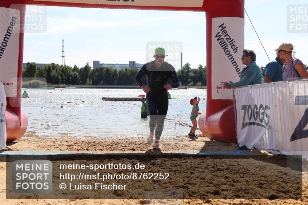 07.09.2025 - 19. Norderstedt Triathlon Luisa Fischer http://msf.ph/oto/8762252 07.09.2025 14:26:06 Schwimmen 1492, 1509 meine-sportfotos.de