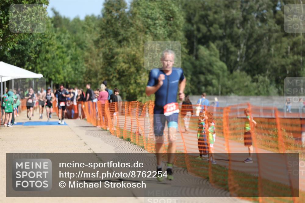 07.09.2025 - 19. Norderstedt Triathlon Michael Strokosch http://msf.ph/oto/8762254 07.09.2025 12:08:32 Laufen 149, 837 meine-sportfotos.de