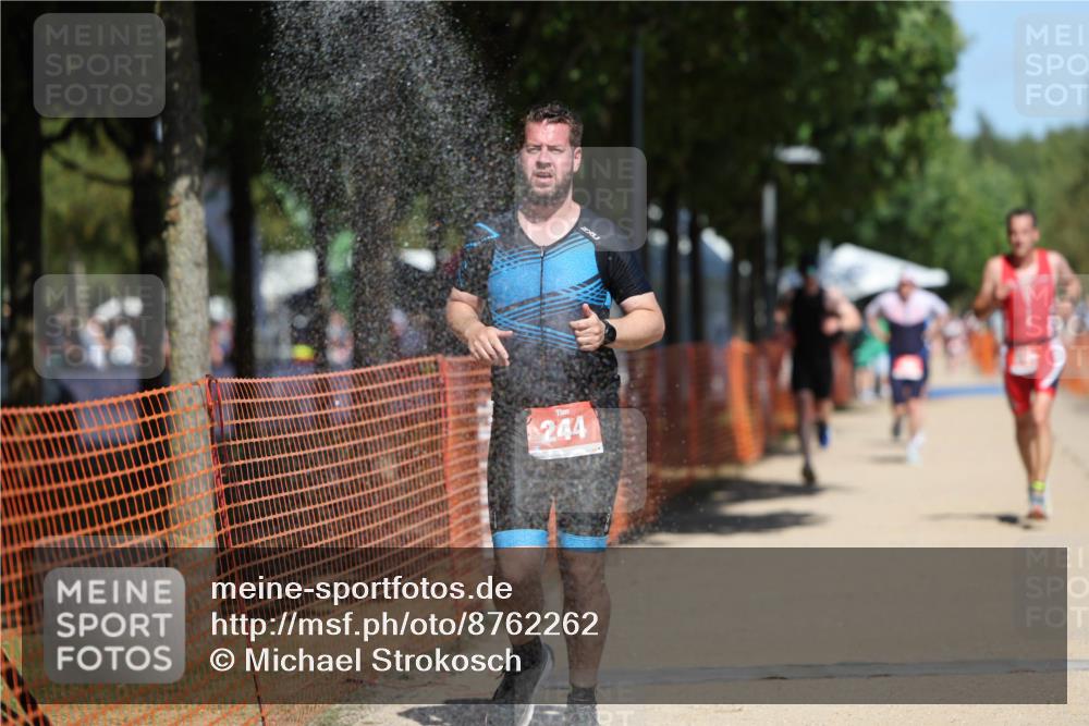07.09.2025 - 19. Norderstedt Triathlon Michael Strokosch http://msf.ph/oto/8762262 07.09.2025 12:56:31 Laufen 244, 754, 816, 1373 meine-sportfotos.de