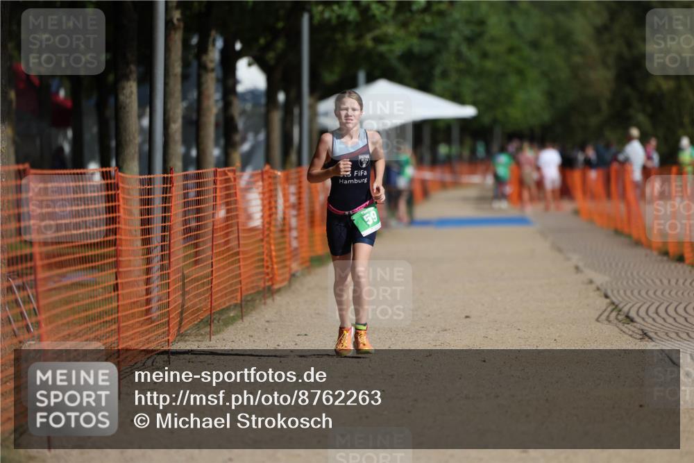 07.09.2025 - 19. Norderstedt Triathlon Michael Strokosch http://msf.ph/oto/8762263 07.09.2025 11:17:28 Laufen 59 meine-sportfotos.de